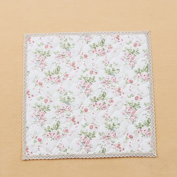 
                                        蔻姿（cozzylife） 家居布艺 时尚田园加厚绗缝沙发垫 锦茵 70cm*150cm 彩色                