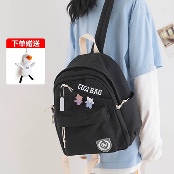 铂呐苓双肩包女 轻便小背包小型ins风小巧外出防水日系小众逛街书包 轻便双肩包【黑色】带徽章+挂件