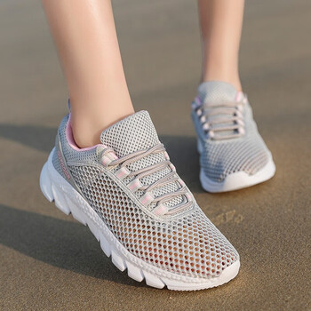 公牛魅力薄镂空透明透气夏天运动网鞋女情侣款鞋底带孔面洞洞跑步鞋浅