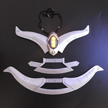 林中鸟奥特曼周边赛罗头镖变身器玩具塞罗头标投标飞镖弯刀冰斧头盔