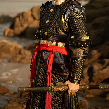 甲胄铠甲 中国古代铠甲百炼铸甲明制直身锁子甲中国甲胄古代铠甲盔甲