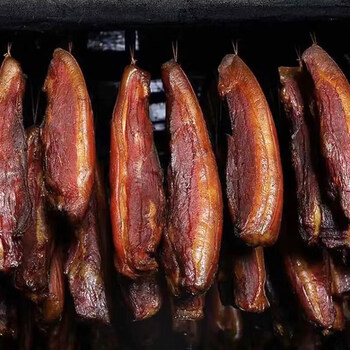 滋滋铺子整条腊肉农家自制柴火烟熏正宗 土猪二刀腊肉3斤 1500g(一斤