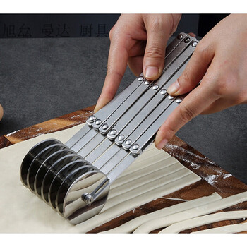 年货节 不锈钢手擀面切面刀家用烘焙手工滚轮切面条神器可调节切面机