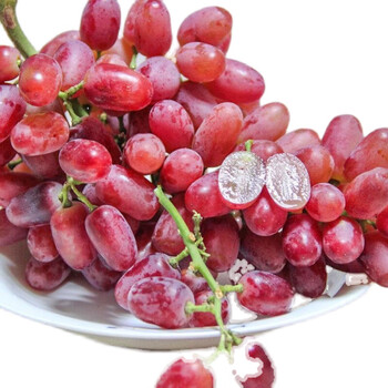 新疆马奶红提无籽葡萄爆甜克伦生葡萄新鲜水果提子6斤