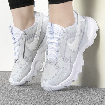 耐克nike女鞋2024春季新款tc7900复古运动老爹鞋时尚轻便休闲鞋子fb