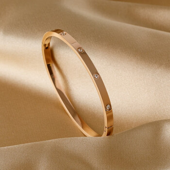 bomp施华洛落世奇手镯女18k玫瑰金彩金钛钢手环网红轻奢精致ins小众不