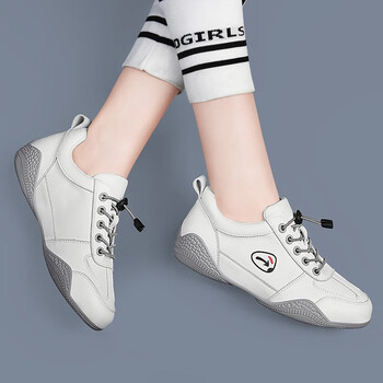 牛皮小白鞋女2022春秋季新款女鞋子运动鞋百搭女士休闲鞋透气网面米
