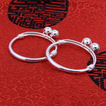 vancrudeannora06岁宝宝手镯铃铛儿童手镯小孩手镯宝宝镯一对金色手镯