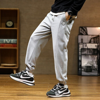 灰色运动裤男宽松男士卫裤休闲裤2002春季束脚裤潮牌笑脸百搭弹力男生