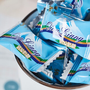 牛奶糖小吃薄荷糖巧克力奶糖90后怀旧休闲零食孺牛1袋约115颗巧克力