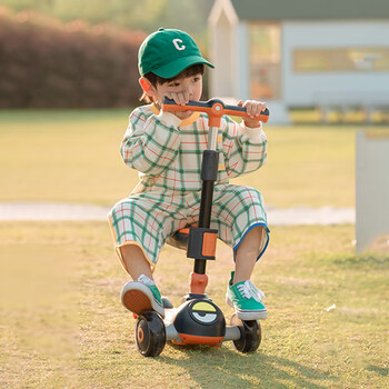 看宝贝（LookBaby）滑板车2岁宝宝滑板车儿童滑板车可坐滑滑车三合一滑板车儿童滑滑车踏板车儿童 【高配黑】轻松折叠+加宽闪光轮+座椅+防侧翻