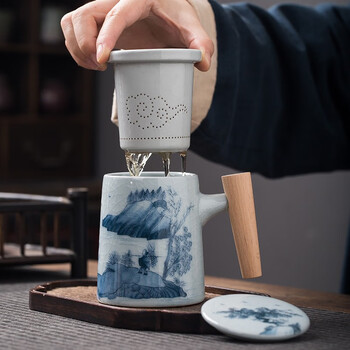 富光青花陶瓷马克杯带盖过滤水杯办公室茶水杯泡茶杯支持logo