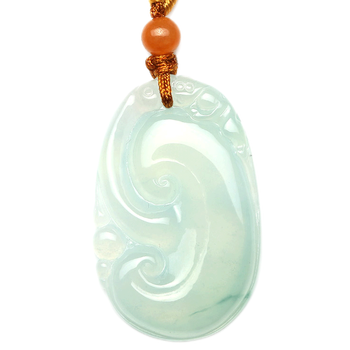 翡翠项链哪个牌子的质量好（翡翠项链哪个牌子的质量好）