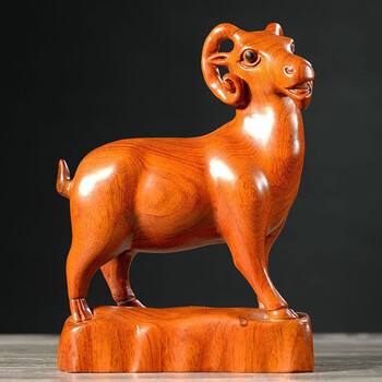 实木雕刻羊摆件十二生肖羊动物花梨客厅装饰电视柜红木工艺送礼品整木