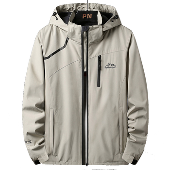 冲锋衣什么牌子好（冲锋衣男士冲锋衣十大名牌排名）