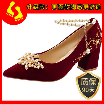结婚鞋女粗跟秀禾服婚纱2024年新款小众红色新娘鞋孕
