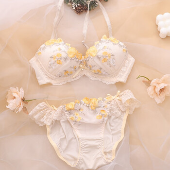 日系刺绣性感女生少女可爱聚拢有钢圈大胸圆盘胸内衣套装内衣内裤