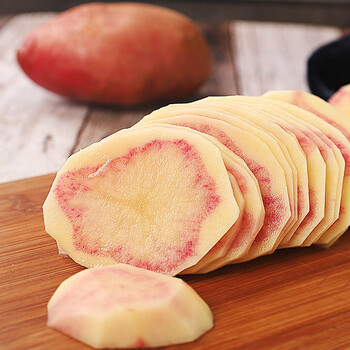 恬女神云南七彩土豆特产红心马铃薯新鲜花心土豆洋薯番薯4.