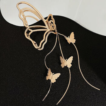 夹后脑勺流苏发夹网红2021年新款金属发抓发卡鲨鱼夹头饰金色蝴蝶流苏