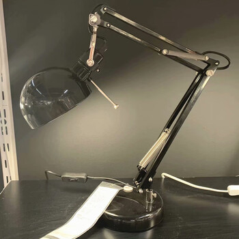 家居国内代购芙萨工作灯台灯学习灯灯床头灯卧室宿舍 金色含灯泡 按钮