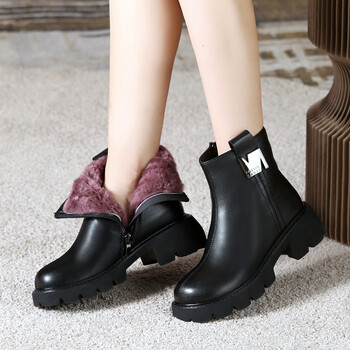 思圭羊皮毛一体雪地靴女生保暖羊毛靴子女棉靴加绒女靴加厚棉鞋东北