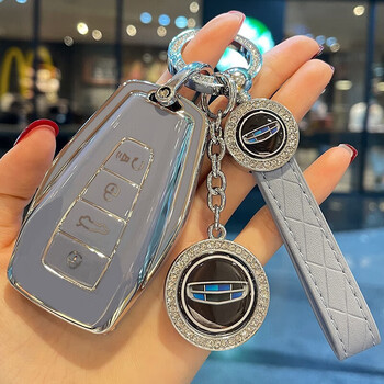 迪彦适用于23款吉利博越xl钥匙套2022女2023女士可爱全包卡通男灰配