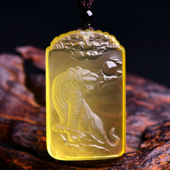 奢品佳品轻奢 黄水晶虎牌上山虎吊坠礼物老虎吊坠虎形虎型吉送女友