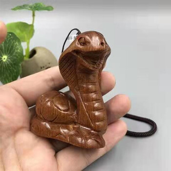 可颖a木雕手把件牛年牛运手工实木雕刻可把玩十二生肖工艺品蛇