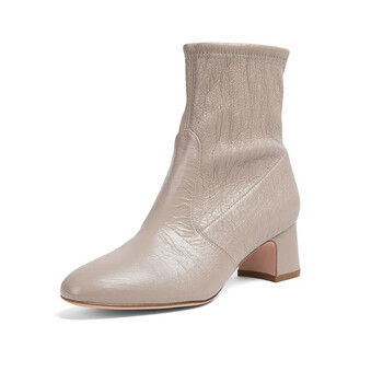 stuart weitzman niki 60