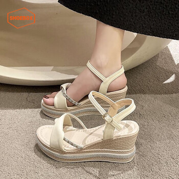 鞋柜达芙妮旗下坡跟凉鞋女夏季新款厚底增高一字带高跟防水台沙滩鞋米