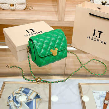 香奈儿香港女包包2023新款小众设计女包小香风金球菱格链条包包绿色