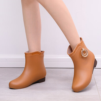 时尚雨鞋女春秋成人流行年轻短筒雨靴仿滑仿水鞋韩版水靴卡其色加绒套