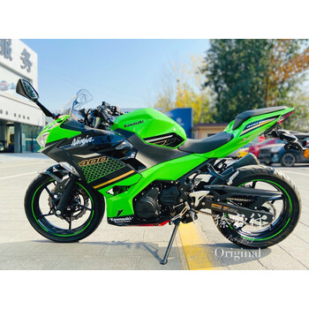 川崎小忍者摩托车