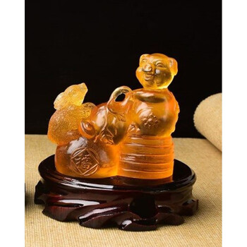 猪兔赐禄琉璃摆件易明开居2022年属羊猪加兔形猪兔赐禄琉璃摆件生肖羊