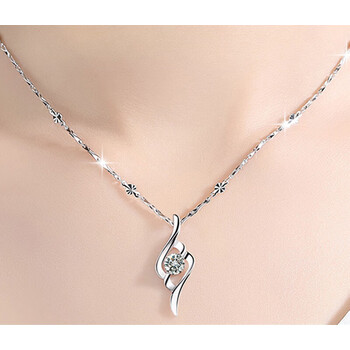 周六福银项链女999日韩学生送女友短款锁骨链吊坠丘比特之箭瓜子链