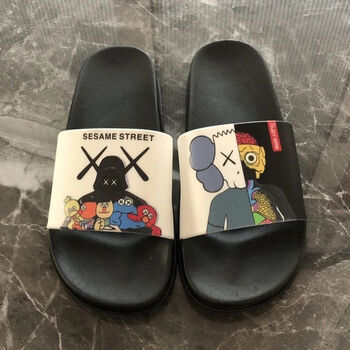 悠曼娅轻奢潮牌拖鞋男女夏季潮拖鞋卡通鸳鸯情侣防滑外穿学生宿舍凉