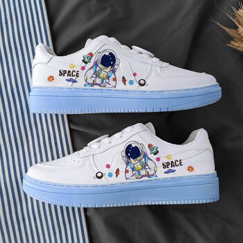 回力男鞋手绘鞋新款宇航员星空涂鸦低帮百搭跑步运动鞋联名国潮情侣
