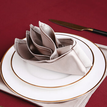 高端酒店口布宴会折花餐巾布西餐厅围脖子小方巾饭店口杯餐布餐垫
