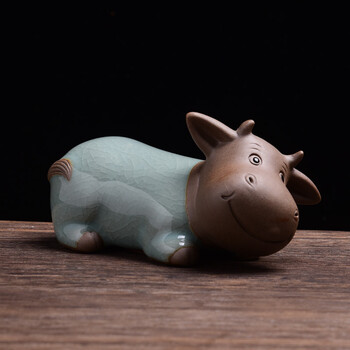 恒愎陶瓷牛摆件牛可爱萌牛柜桌面装饰生日礼物十二生肖牛工牛二