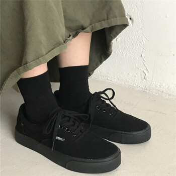 小黑鞋女学生韩版运动鞋系带ins帆布鞋女全黑色港味低帮百搭板鞋全