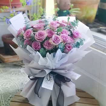 莓吻缇紫玫瑰花束送女友礼物浪漫求婚鲜花速递同城速递 暮山紫21朵紫