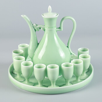 陶瓷白酒酒杯酒壶套装家用小酒杯小酒盅高脚杯分酒器一两酒杯一口青瓷