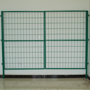 篮球场围墙网双边丝护栏网围栏防护隔离铁丝网工地高速公路钢丝网片