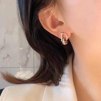 韩国时尚个性耳钉钛钢不掉色英文字母d短发耳环耳坠女金色