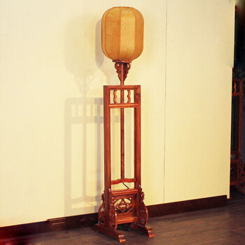 仿古檫木家具明清古典雕花灯具灯架中式木质灯架衣架落地灯 仿古色