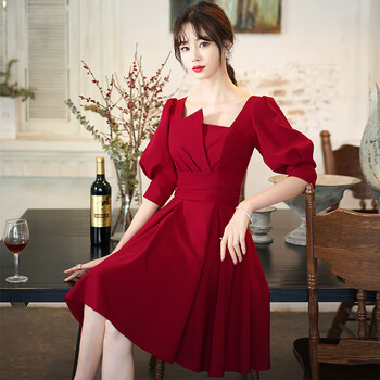 仓梵法式敬酒服新娘夏季订婚连衣裙酒红色晚礼服女平时可穿小个子短款