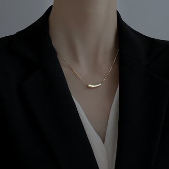 时泽蒂水滴项链女小众轻奢冷淡风简约锁骨链毛衣链长水滴项链金色