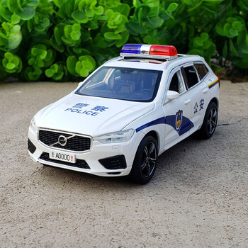 警车 1:32a8警车合金汽车模型仿真金属玩具车声光回力警察车模 沃尔沃