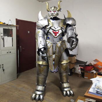 猪小宝衣服成人套装真人可穿戴牛魔王机器人大型大圣机甲人穿擎天