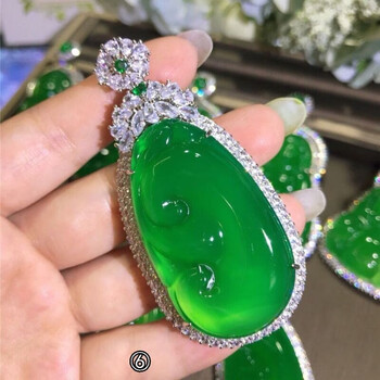 ckryo高档轻奢精选绿玉髓如意镶嵌吊坠翡翠色项链女毛情人节礼物送